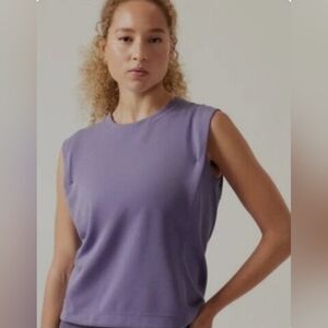 Athleta Seasoft Sweatshirt Sleeveless Crewneck Athletic Yoga Walking Purple
